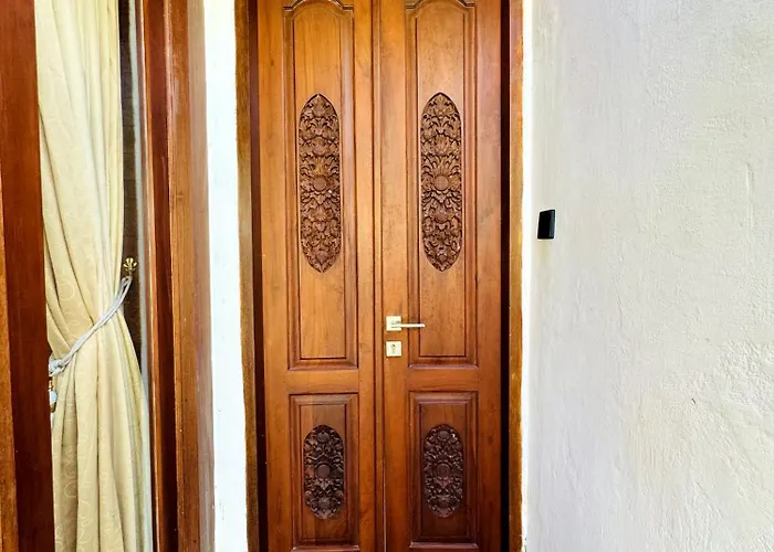 Bali Shanti Hostal
