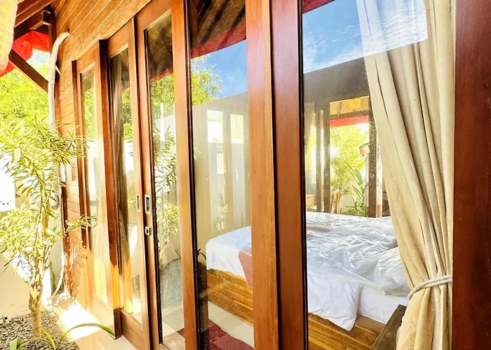 Bali Shanti Hostal *